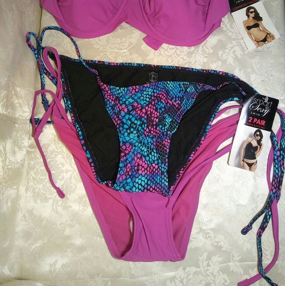 Swimsuit - Picture 2 of 5